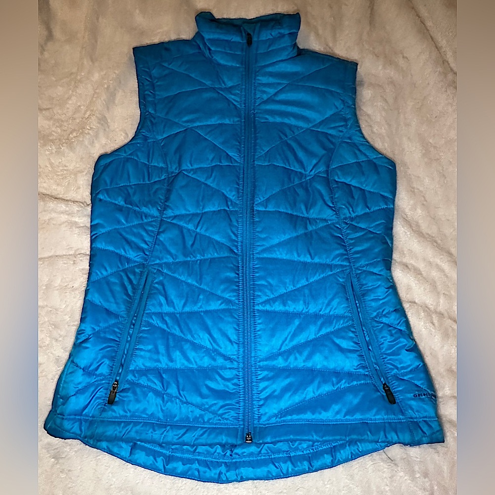Worn one time!! Columbia Omni-Shield Vest, size Small in Electric Blue.